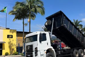 WhatsApp Image 2024-05-01 at 11.56.33 (5)